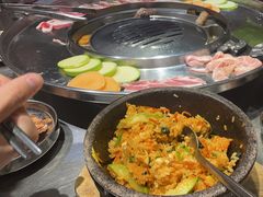 -哈哈碳都·牛肋条无限自助烤肉(台江万达店)