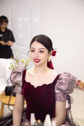 -欣薇婚纱(新源乐汇城店)