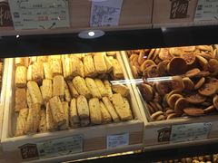 -光明牛奶棚(南泉店)