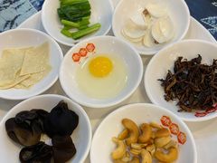 -桥香园云南过桥米线(金马碧鸡店)