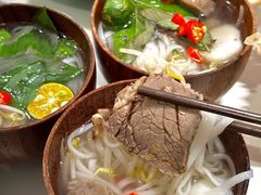 -金马门国际美食百汇(珞喻路店)