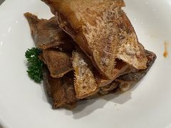 本帮熏白鲳-忆家一宴(大木桥路旗舰店)