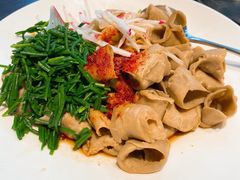 沙葱油泼莜面-紫泥369粗粮季(四牌楼店)
