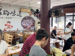 -贾老板缸肉馆(潮韵街店)