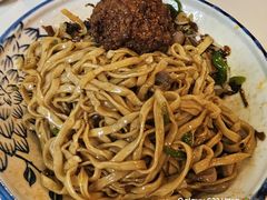 -镇南锅盖面馆(解放路店)