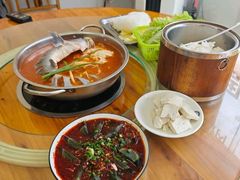 -苗侗地道红酸.酸汤鱼·酸汤牛肉