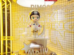 -泡泡玛特POPMART(上海环球港店)