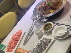 -老王全牛宴·鲜牛肉牛杂火锅(总店)