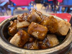-侬佳蒸菜馆(听潮店)