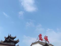 -慈城服务区-停车场
