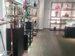 -Gucci(首创奥特莱斯店)
