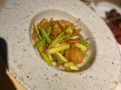 -穹六人间 people 6(岳阳路店)
