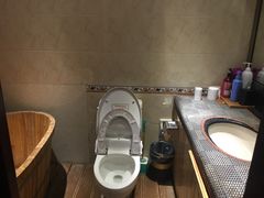 -菩提慧宾养生堂(梦幻亮点世界公园店)