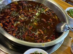 -重庆鱼美佳火锅(四川师大店)