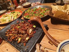 -泥糊破店小酒馆·团建聚餐(南京西路店)