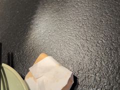 -蝴蝶里·粤菜·点心(滨江龙湖店)