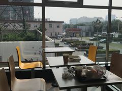 -麦当劳(朝阳路得来速店)