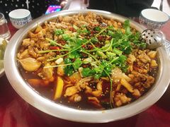 -米二红烧兔(华阳店)