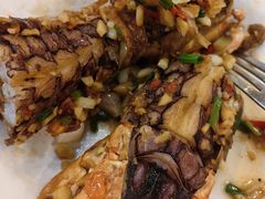 -两兄弟Song Pee Nong(2号店)