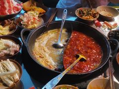 -赵美丽·重庆社区火锅·直营店(火车东站·中豪国际店)