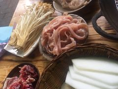 -岗上渣渣老火锅(两路口店)