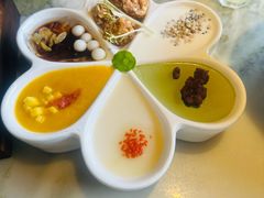 -绿茶餐厅(龙井船宴· 品牌总店)