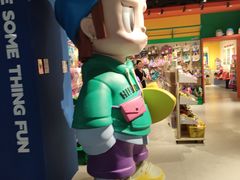 -燕莎奥特莱斯购物中心