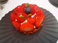 -潮一不贰·法式甜品·生日蛋糕·西式简餐(外滩店)
