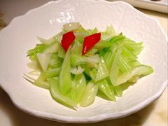 -吴越荣记苏州菜·松鼠桂鱼 100% 活鱼现做(月光码头店)