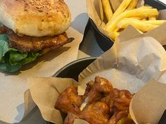 -必胜客(欢乐颂店)