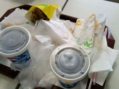 -华莱士·全鸡汉堡(湛江新华店)