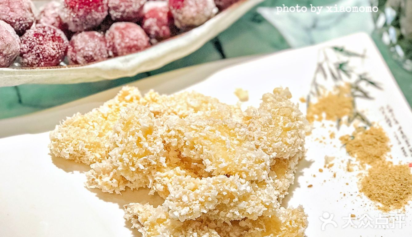 鲜掉眉毛❗️姐妹带我吃的这家薄如纸的斑鱼火锅真🉑