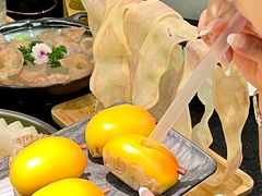 -得意咚瓜·顺德鱼生·冬瓜火锅(深圳首店)