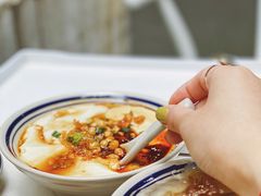 扁担豆腐脑-正南齐北·老街糯米团(洪崖洞店)