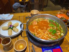 -快活林酸汤鱼鲜品火锅店(甲秀楼店)