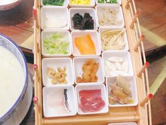 -香麒园·过桥米线·南湖雅宴