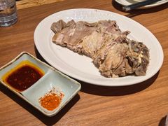 手抓羊肉-贯贯吉·清真餐厅(浙江中路店)
