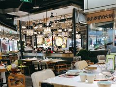 大堂-洪氏嗨捞·猪肚鸡火锅(阳光天地店)