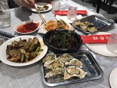 -华仔龙虾(永乐路总店)