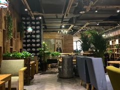 -雨舍咖啡(汉神购物广场咖啡街区店)
