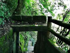 -綦江古剑山