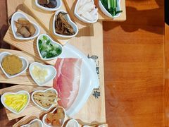 -香麒园·过桥米线·南湖雅宴