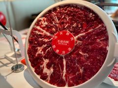 -左庭右院鲜牛肉火锅(金山万达店)