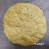 会拉丝还会爆浆！这款无需烤箱的香蕉芝士饼比任何面包都好吃