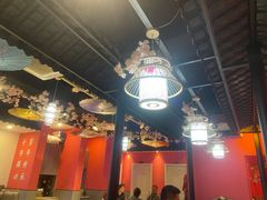 -老街烧烤大排档·地道湖北菜·龙虾馆(汉口火车站店)