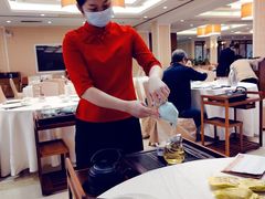 大堂-龙悦湾酒家·八阵鱼生·渔人码头店