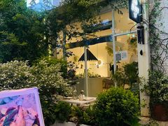 -春树下·树屋花房西餐厅(罍街AS1980店)