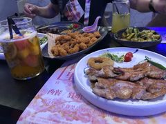 -樱花里音乐餐吧·牛扒椰子鸡(东圃店)