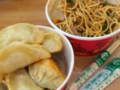 -江三王记牛杂馆(总店)