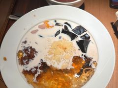-RUXU入续糖水铺与包(卓悦中心店)